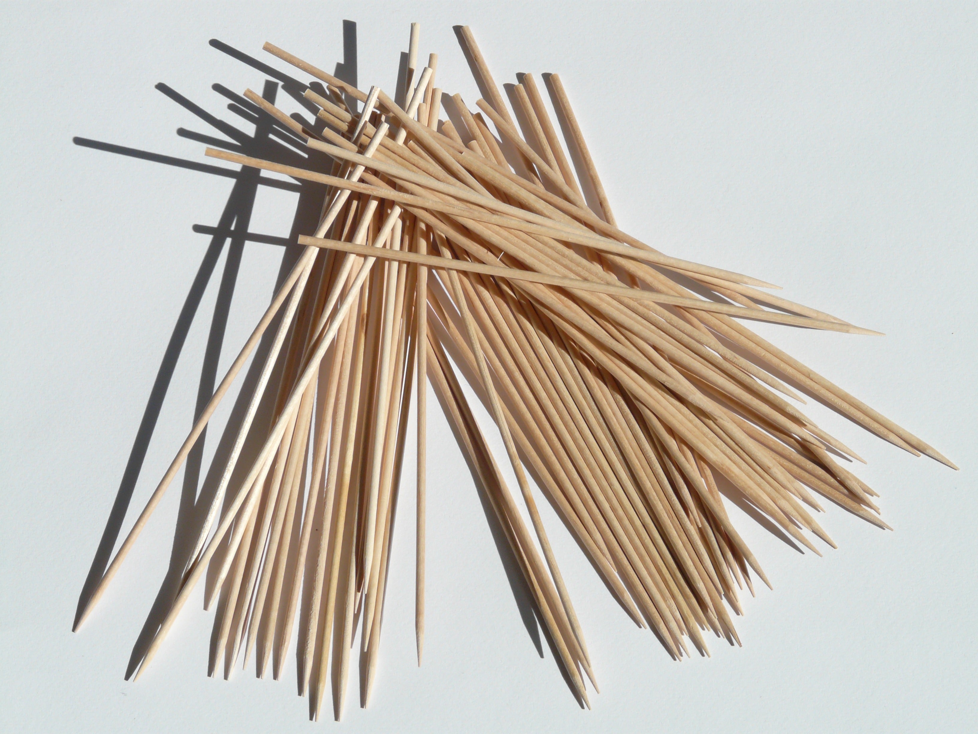 WOODEN SKEWERS 15cm 100pcs